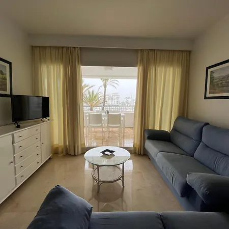 Apartment Apto Con Vista Al Puerto Y Salida A La Playa *
