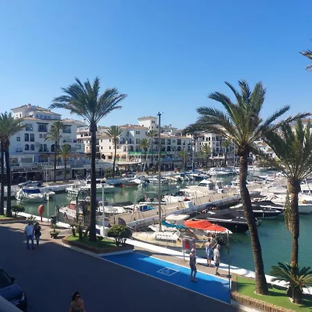 Apto Con Vista Al Puerto Y Salida A La Playa * Manilva